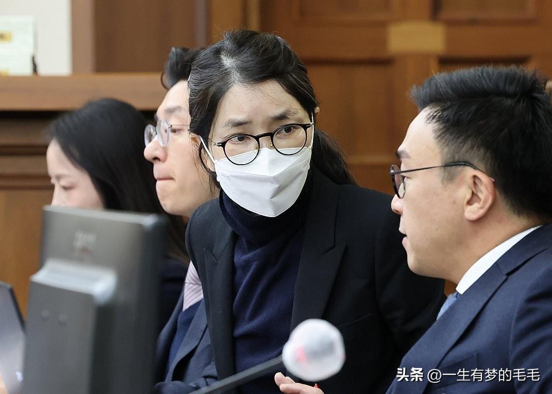 3月8日消息，韩国前第一夫人金建希涉多起贪腐违法案件，二审程序将于3月11日正式