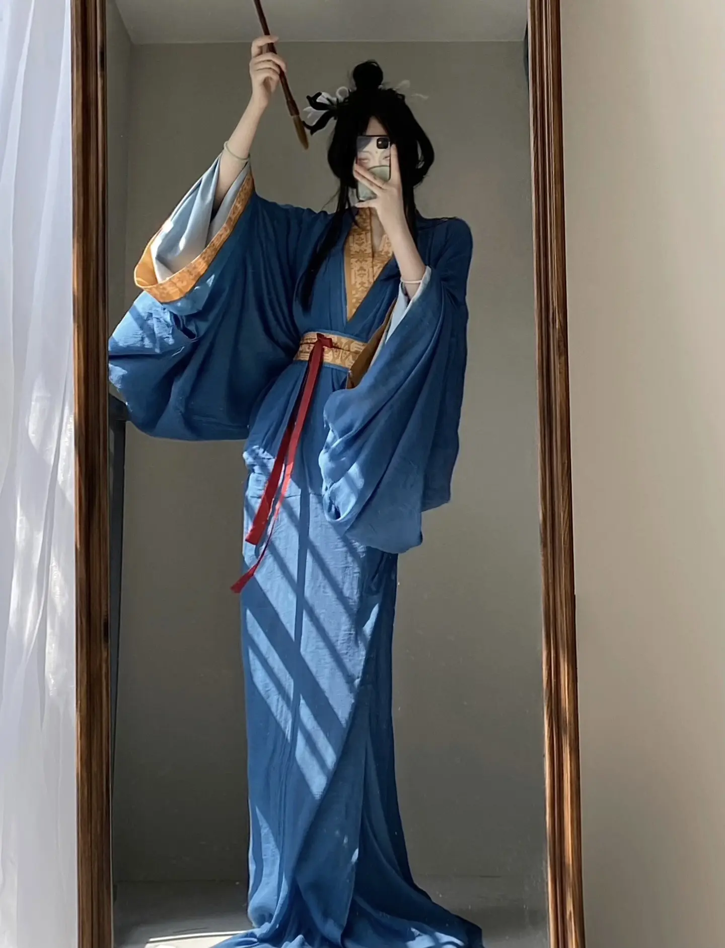 “魑魅魍魉 一剑破！”