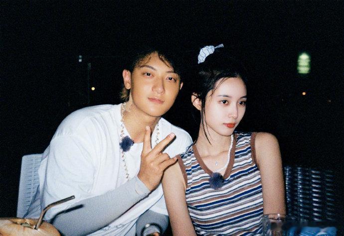 黄子韬说16号会发点东西黄子韬说10月16日会发点东西黄子韬说说十六号要发东西，
