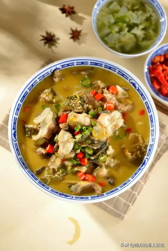 谁也不佩服，就佩服我的姑子。
不但人长得年轻漂亮，她这一辈子也是福气满满。
姑子
