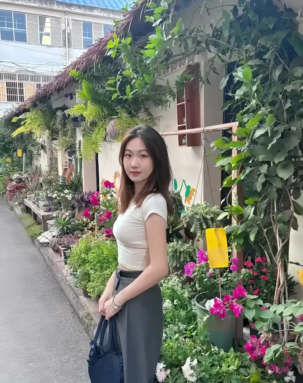 老家的风景还是好，还是喜欢呆在老家。