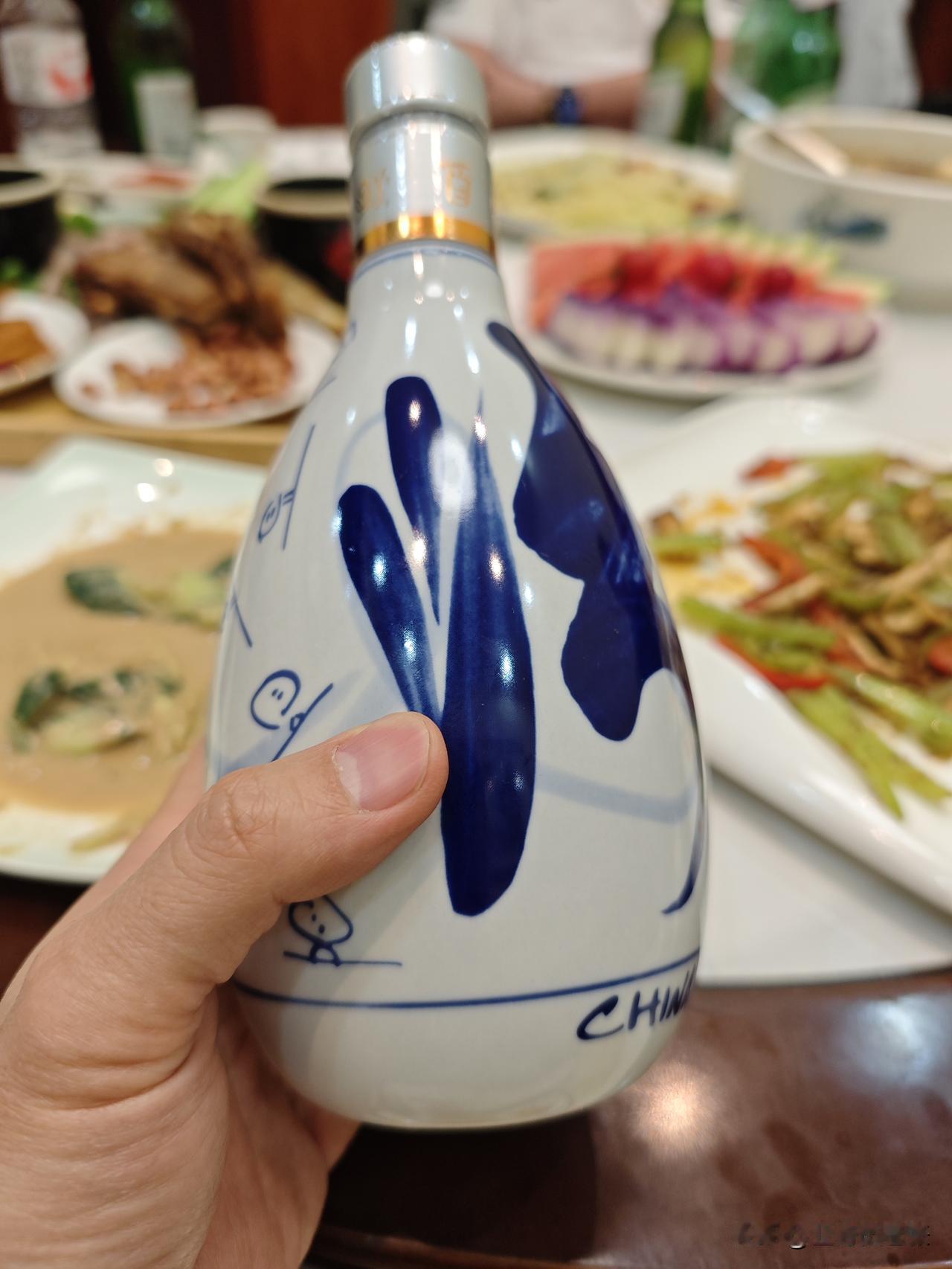 我从18岁上大学，开始正儿八经喝酒，今年50岁，已经有着32年的深厚酒龄，可如今