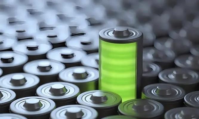 说个最敏感的话题，买电车的电池排名！

你看现在卖车的，哪个不是把电池参数吹上天