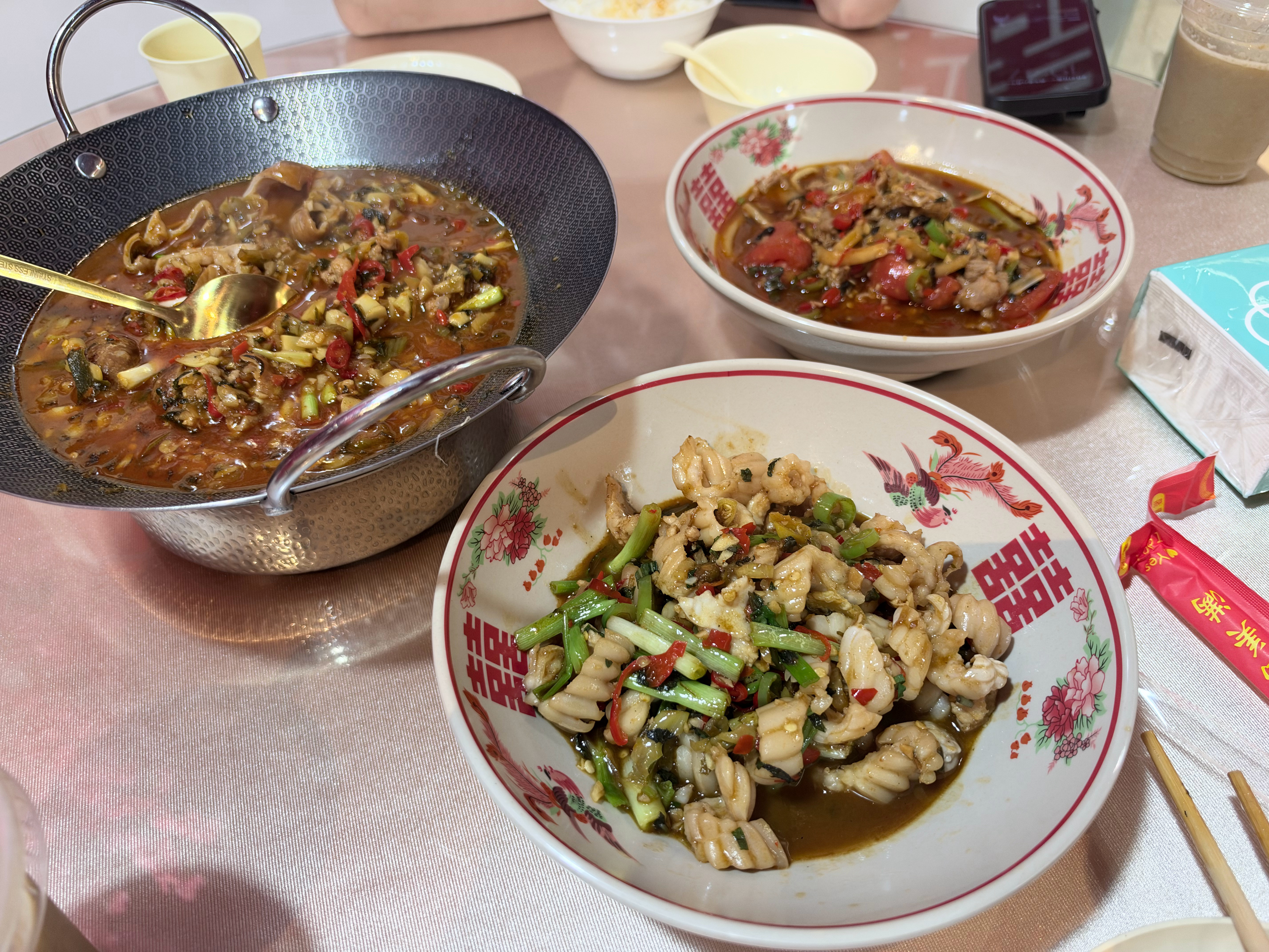 北京一家广西菜巨好吃，比中午漂亮饭好吃 ​​​