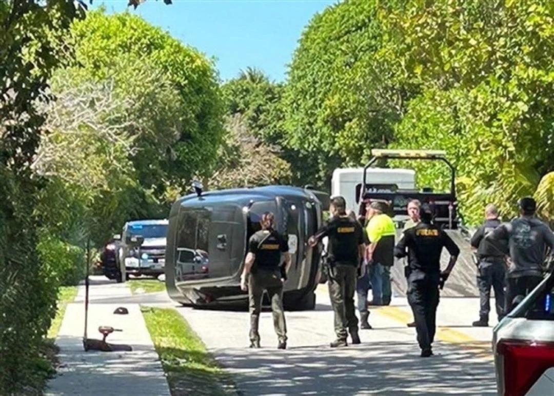 “拿总统当挡箭牌！”美国佛罗里达州，50岁的高尔夫传奇巨星“老虎”伍兹驾车发生严