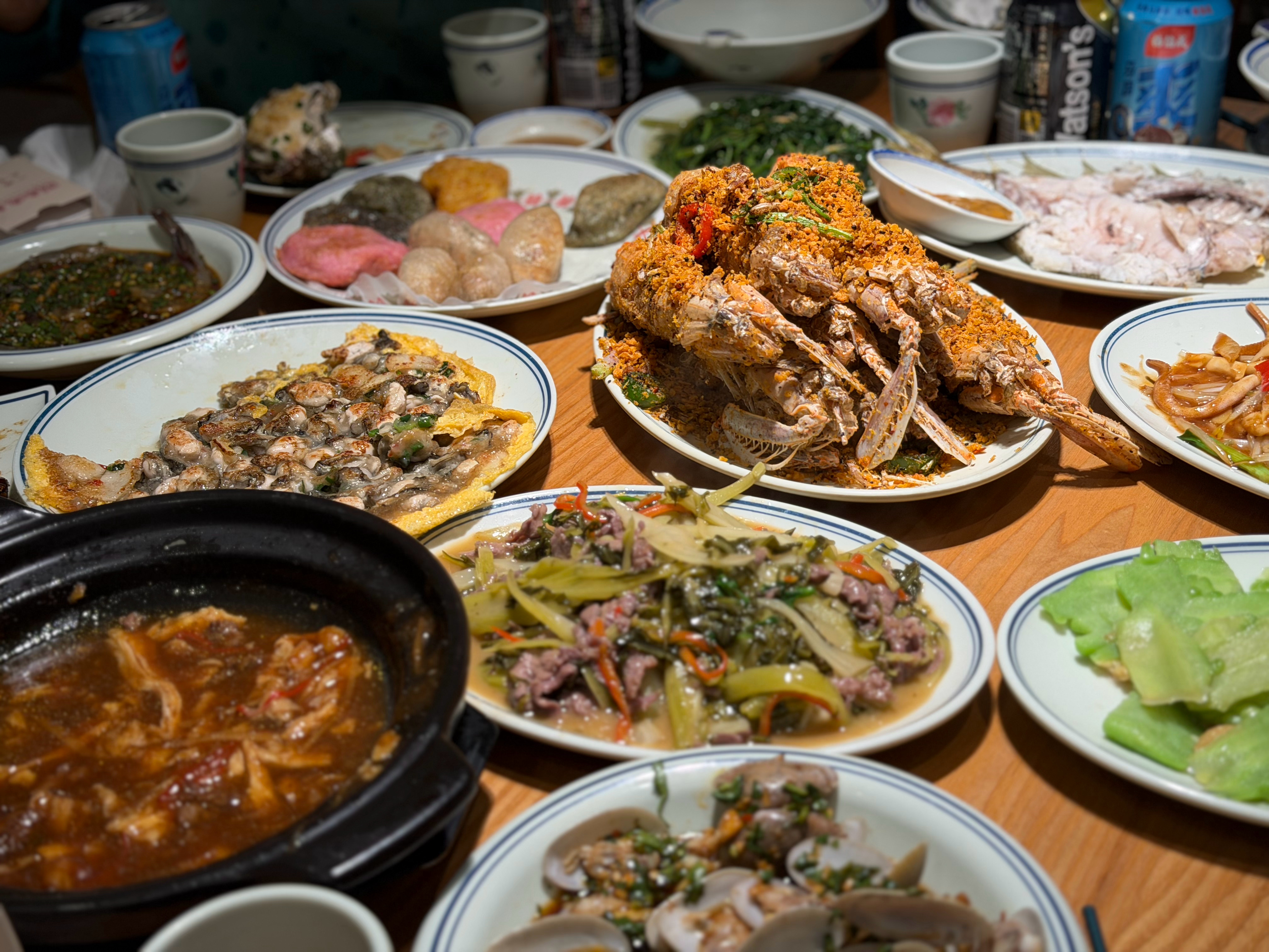 又吃开心了，感觉在过年 