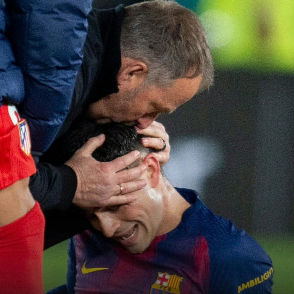 每体：佩德里硬扛全场拒被换下，弗里克担忧身体状态影响后续比赛据《每日体育报》报道