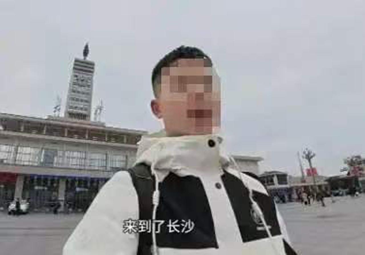 【少年搜集日军罪证遭死亡威胁！周兆成：铭记历史无罪，网络恐吓必将追责】
 
浙江