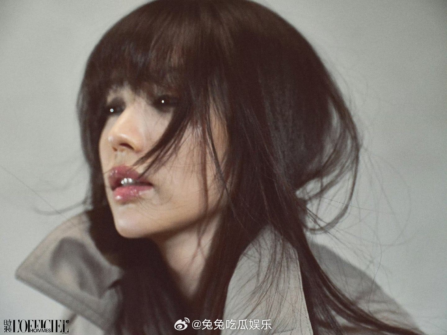 薇薇烟熏妆公主切恶女感拉满了田曦薇烟熏妆公主切田曦薇烟熏造型封面