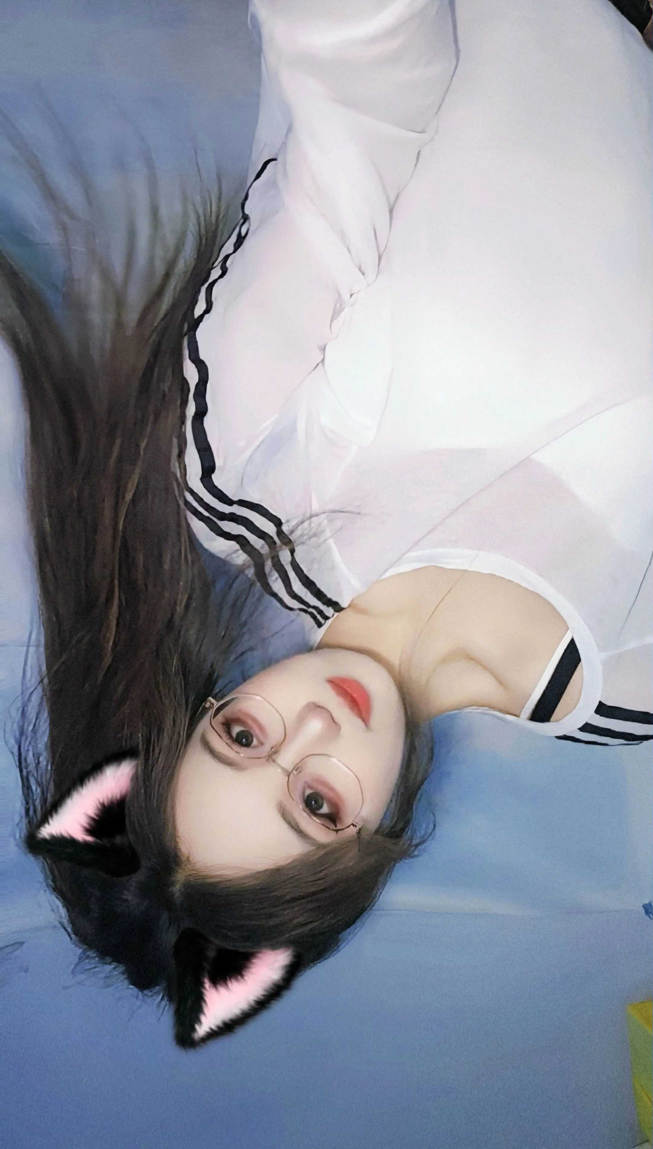 恋爱要找好看的，老婆要找巨蟹的。