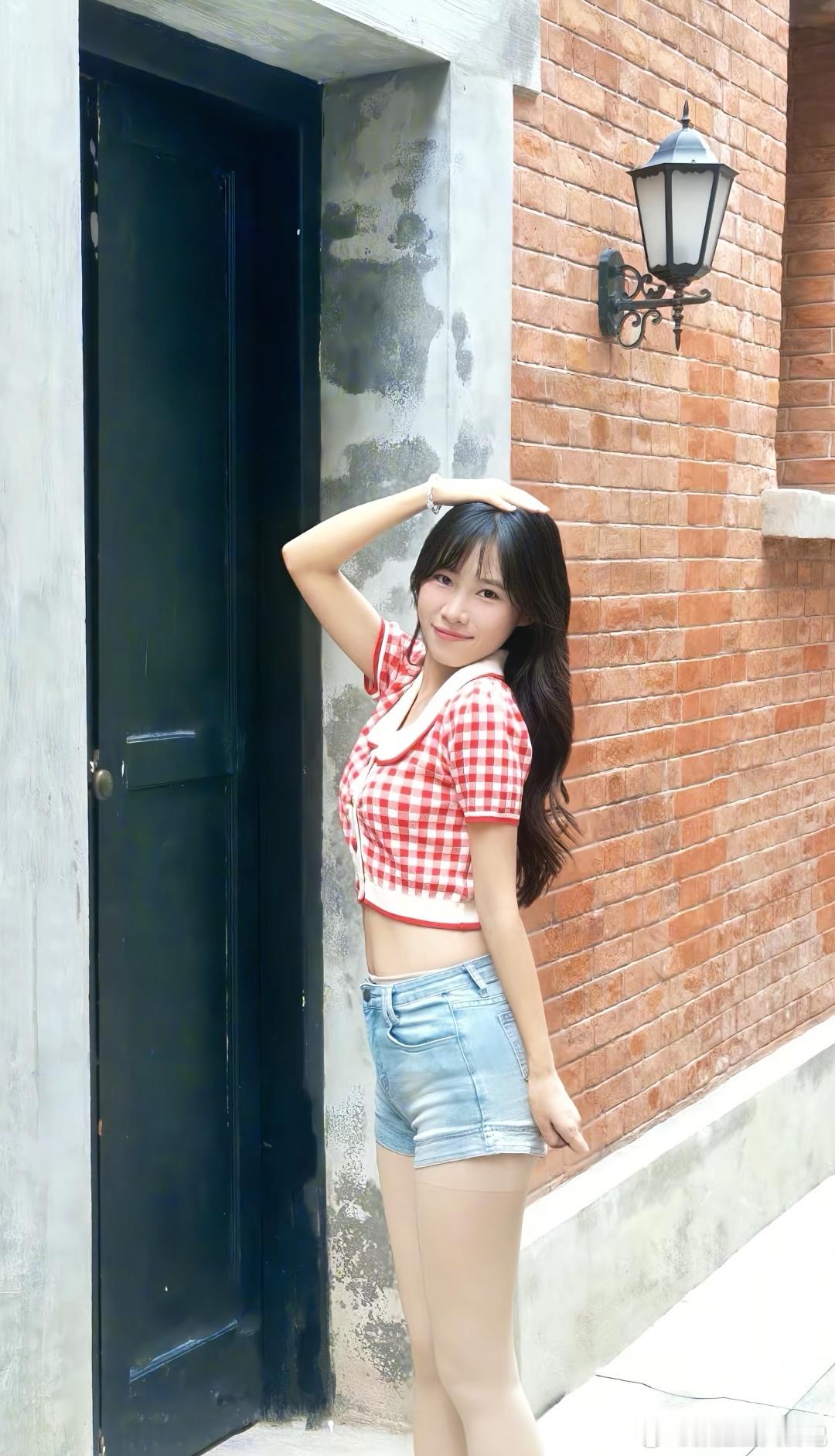 少女写真[超话] 天真精彩人像[超话]美女 ​​​