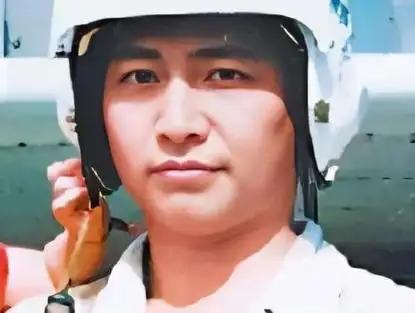 2001年南海上空的巨响，让王伟和81192战机永远定格 英雄的牺牲刺痛每一个中