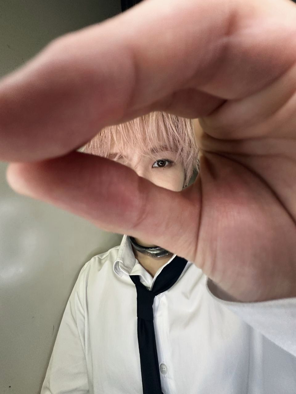 将，心思歹毒，隔着手机屏幕捏我逼 