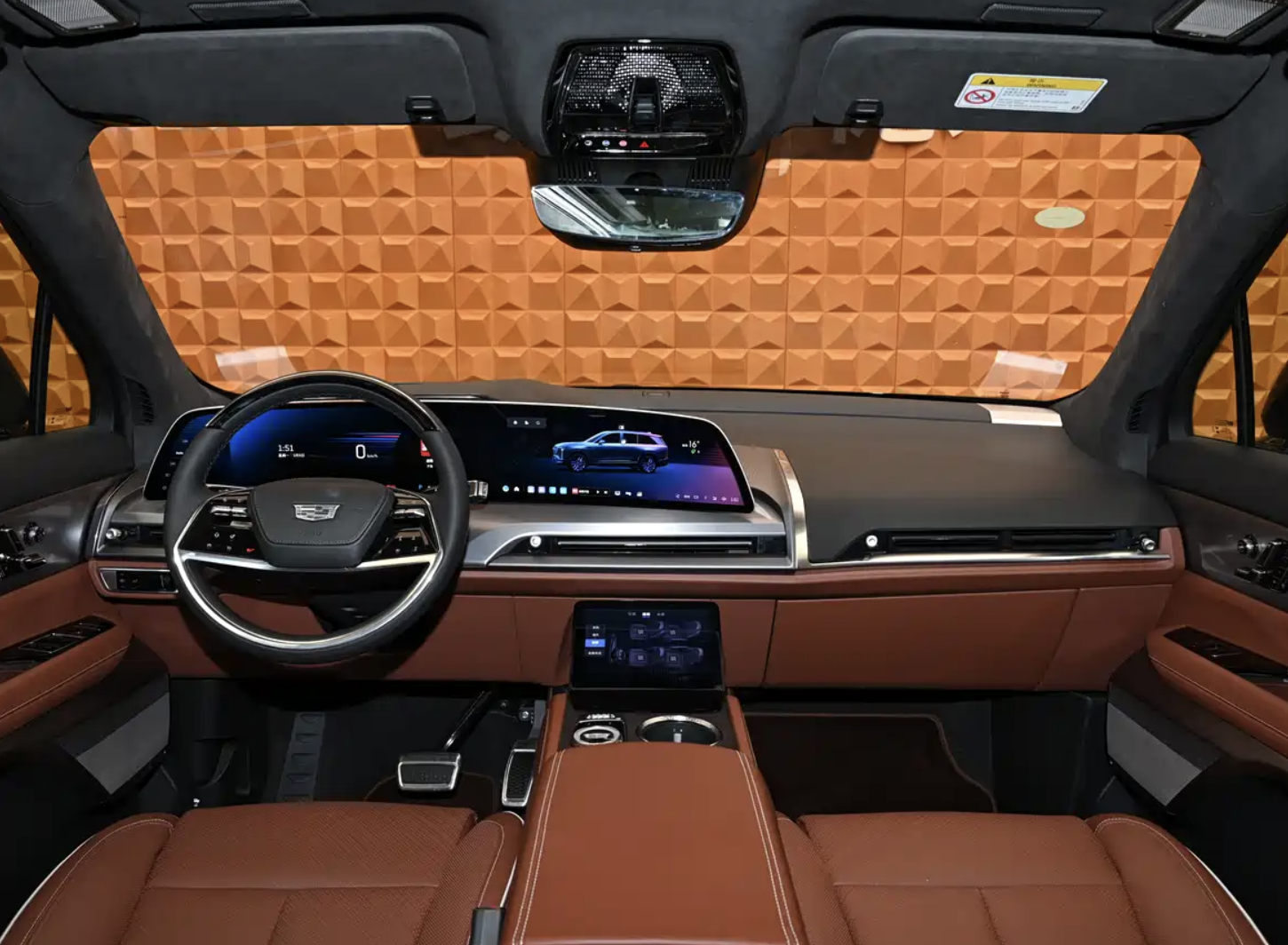 凯迪拉克凯威德内饰发布，这设计的真帅大v聊车