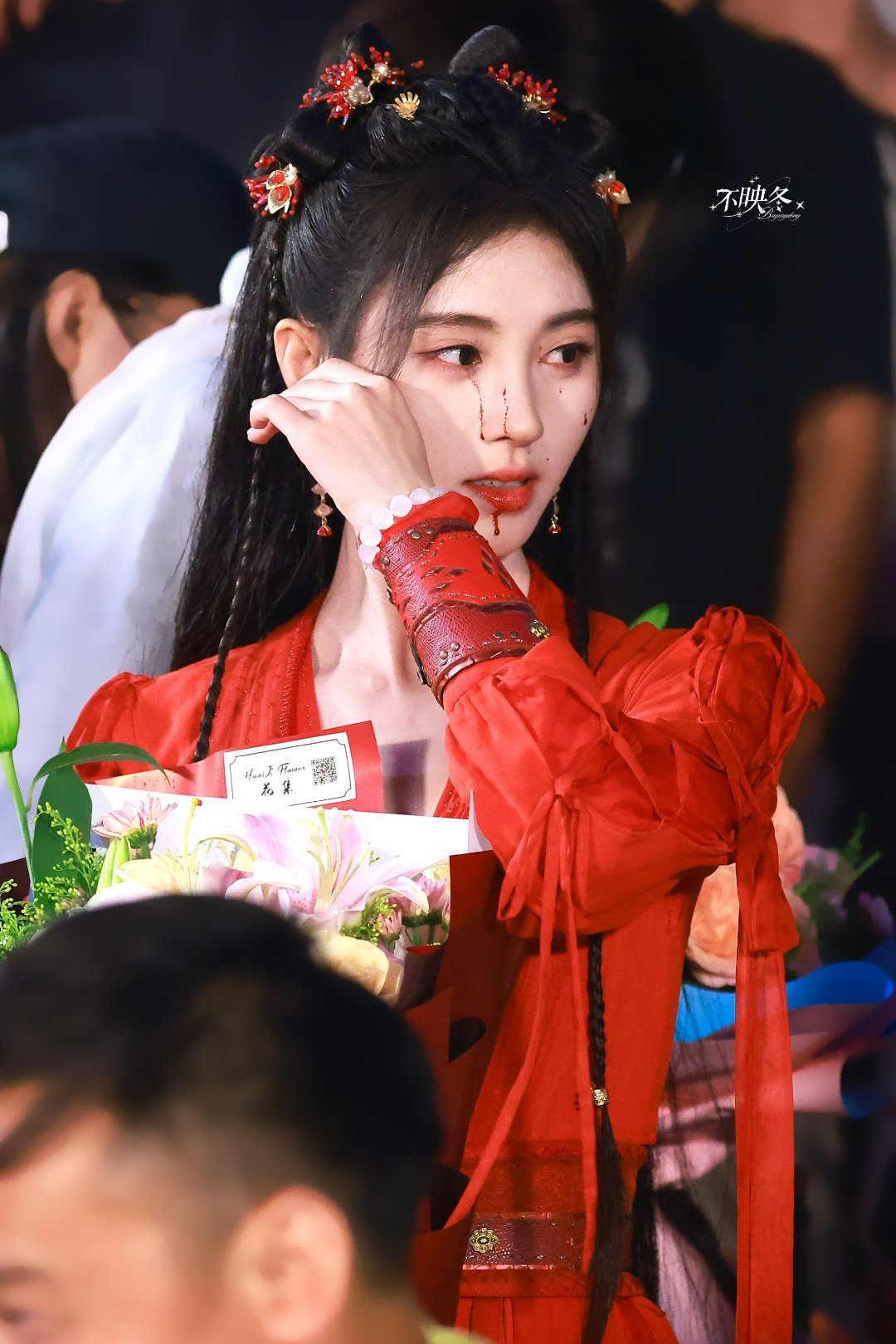 鞠婧祎 jjy鞠婧祎来战jjy鞠婧祎阿黛“你的星光 是秋天里的温柔坠落” “𝒀