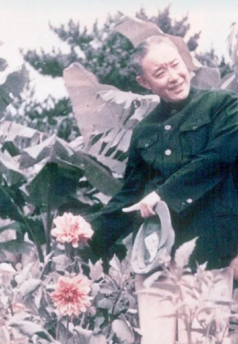 四大名旦尚小云：铁嗓钢喉铸尚派，一身刚骨耀梨园
 
尚小云（1900年1月7日—