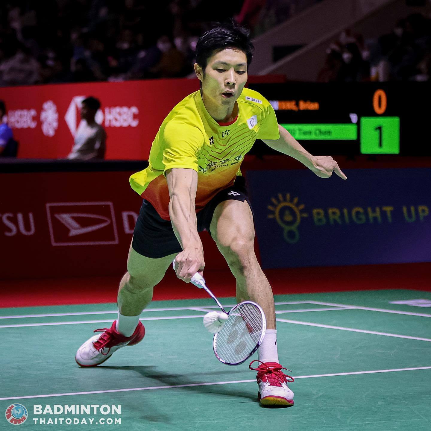 周天成 21-15、21-12 卡尔乔#2024泰国羽毛球大师赛# ​​​