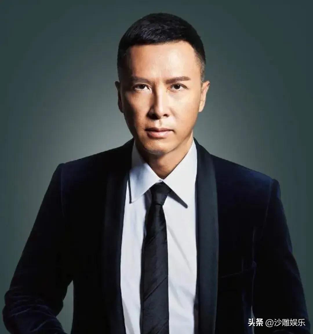 甄子丹，实锤遗憾！



3月4日，甄子丹在接受采访时，被问起爆火的《镖人》。他