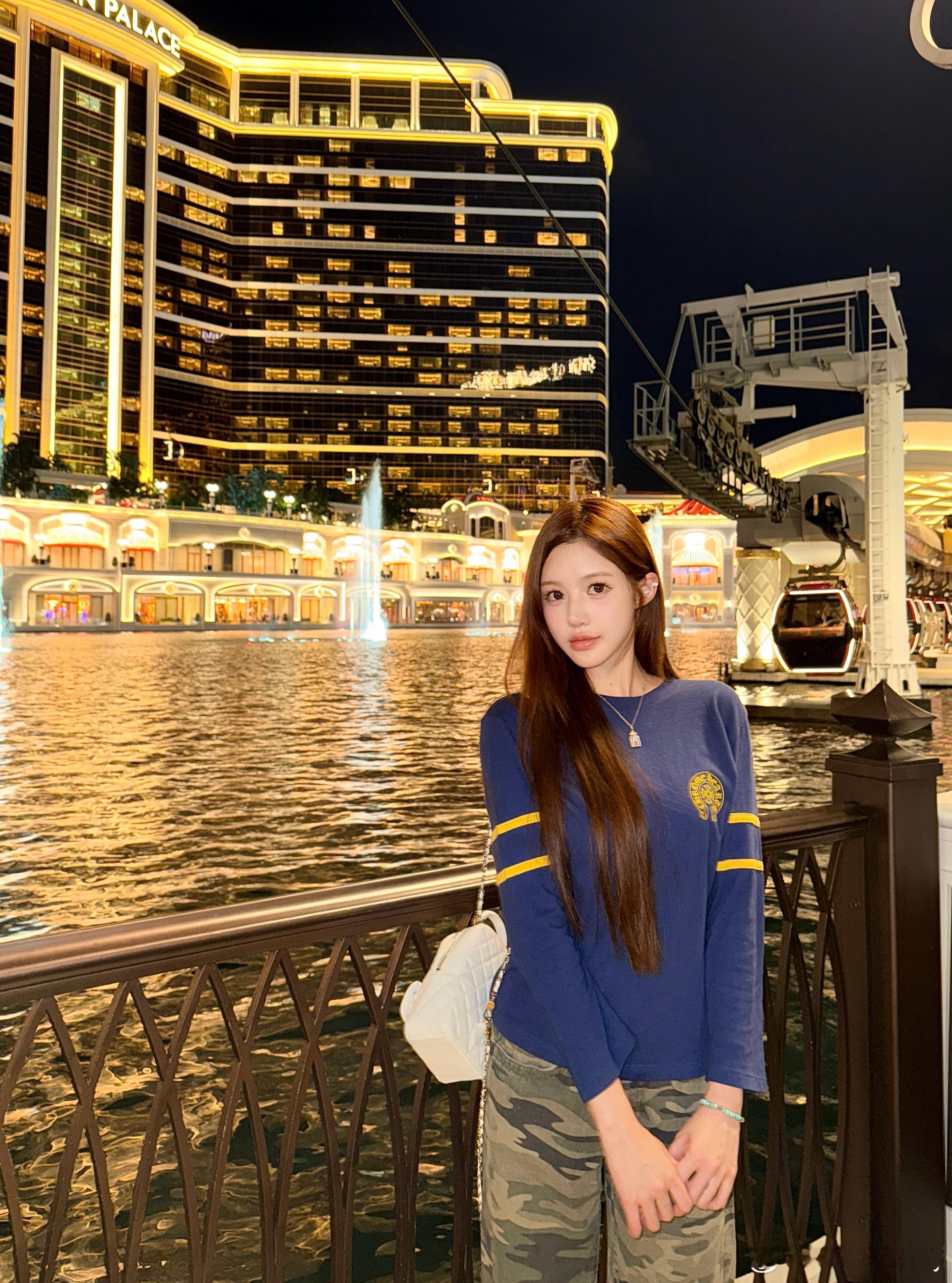 🌃 ​​​