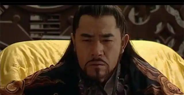 嘉靖十七年，礼部把一道难题摆到了桌面上。

太庙正殿各室都有人了，朱厚熜的亲生父