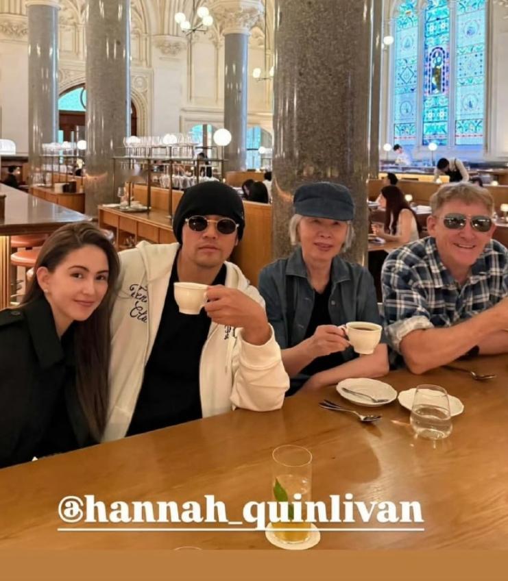 周杰伦昆凌周妈昆爸合照 周杰伦晒出昆凌周妈昆爸合照！整整齐齐一家人~ 