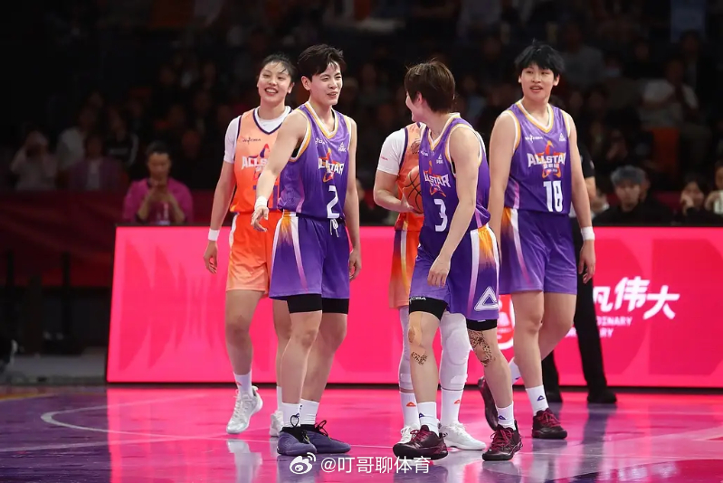 WCBA全明星：王佳琦关键三分绝杀，南区逆转夺冠！篮球篮球绝杀篮球世界杯篮球热力