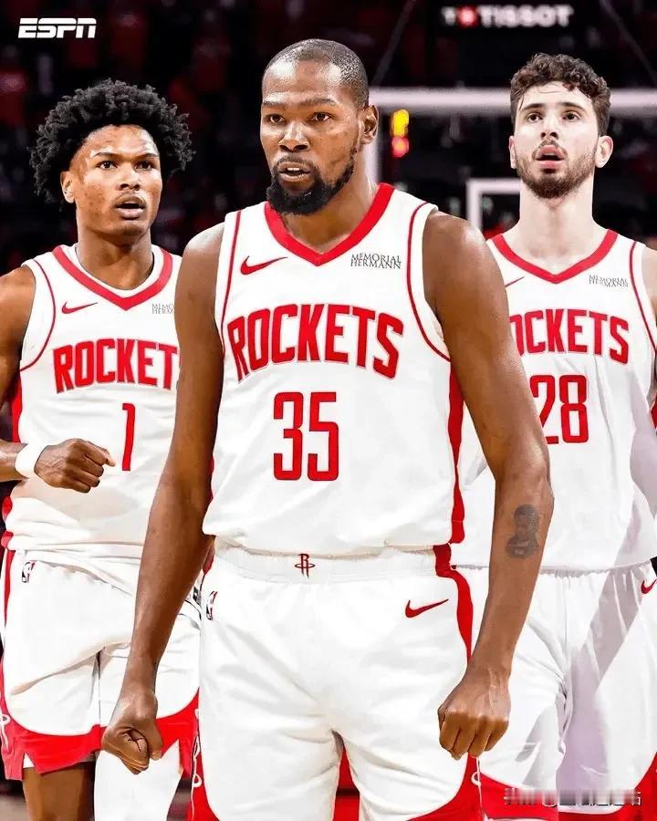 火箭缺2号位？杜兰特顶上！
火箭今年的操作一直都是被球迷们津津乐道的，然后关于球