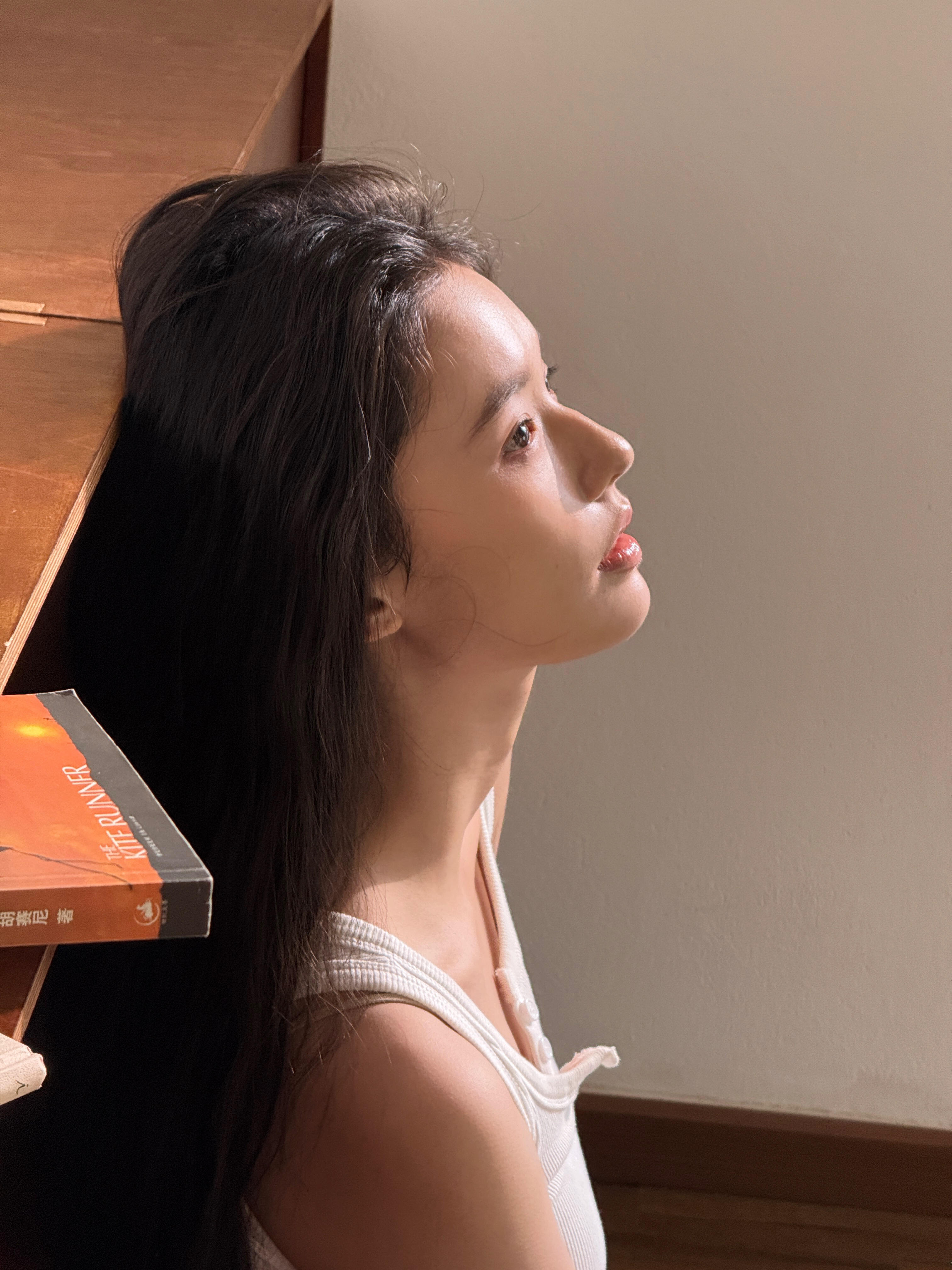 林允打卡北海公园林允北漂第一站林允的马甲线也太美了！！ 