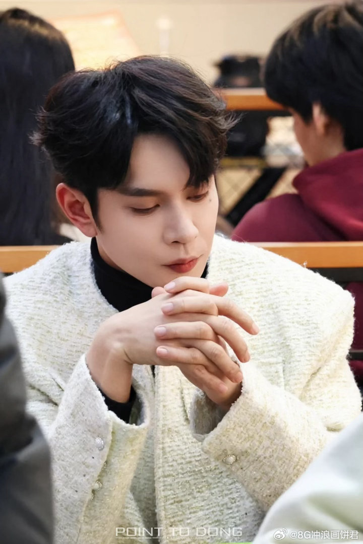 无限超越班开播就淘汰无限超越班 上一秒还在集结亮相，下一秒就要面对淘汰。这季节目