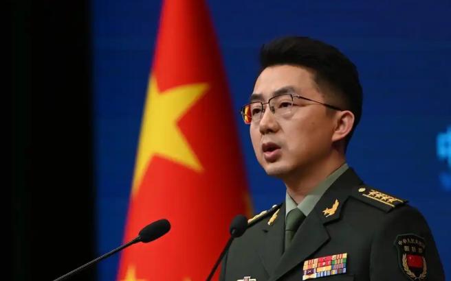 中国国防部正式宣布，

9月4日，中国国防部正式宣布：解放军陆军将派兵赴俄罗斯，