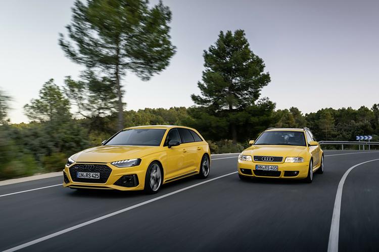 近日，奥迪对外发布了RS 4 Avant 25周年纪念版的官图，该车延续首代车型