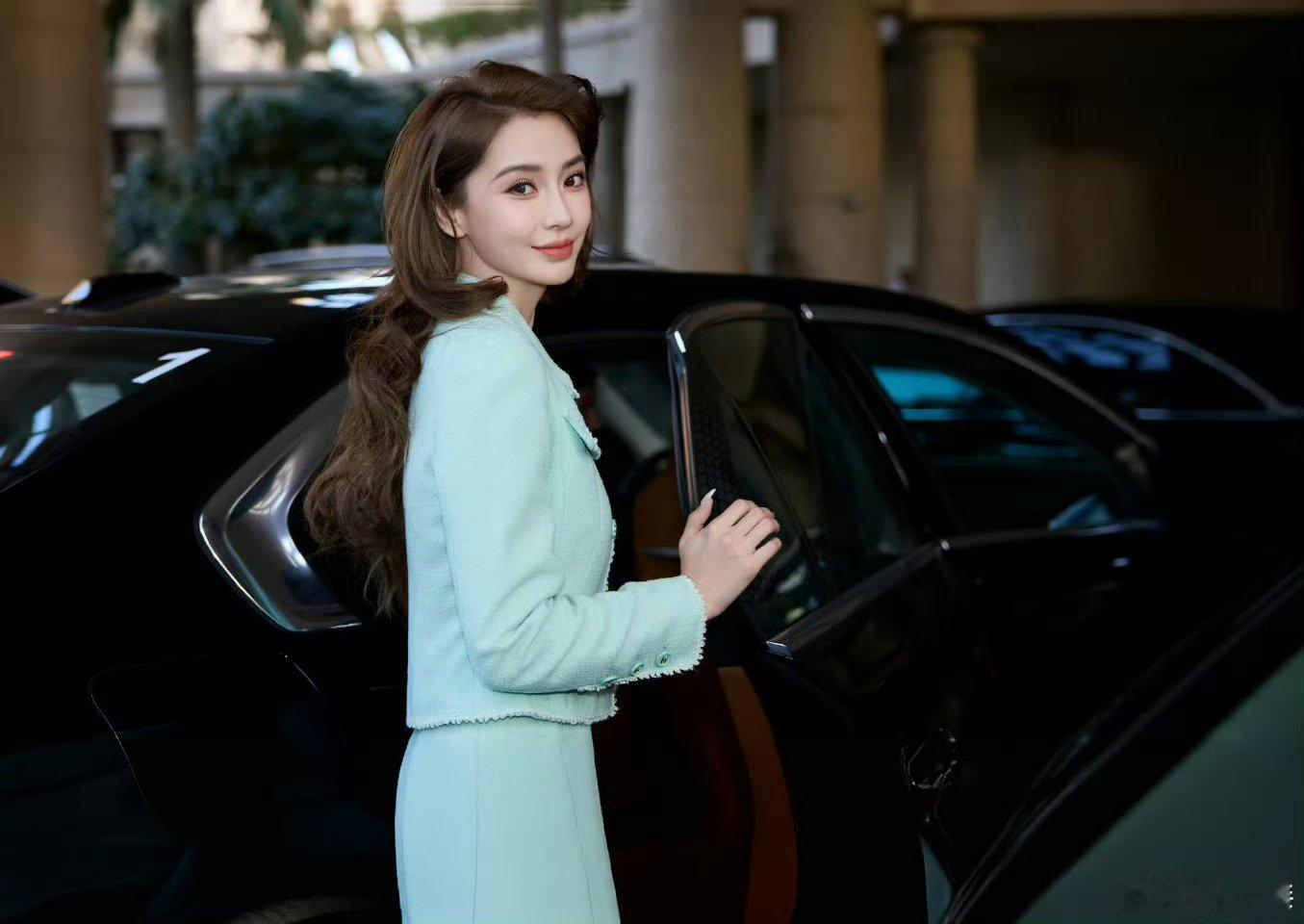 Angelababy薄荷绿小香 这颜值，太顶了！ 