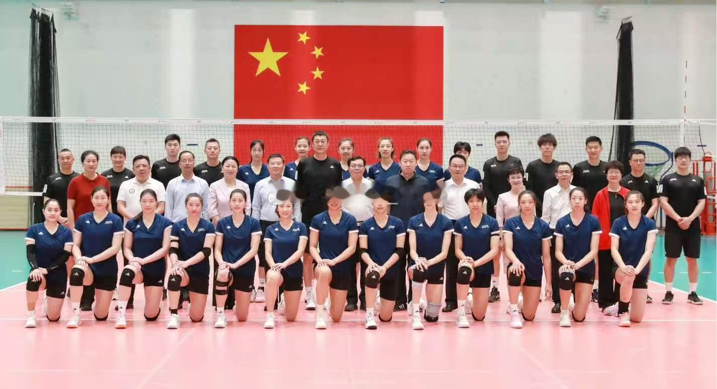 📸漳州大合照王媛媛归队，李盈莹继续在津康复中国女排女排