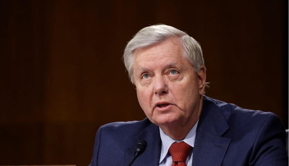 美国参议员格雷厄姆出来聊中东了。他说沙特和以色列之间实现真和平是有可能的，前提是