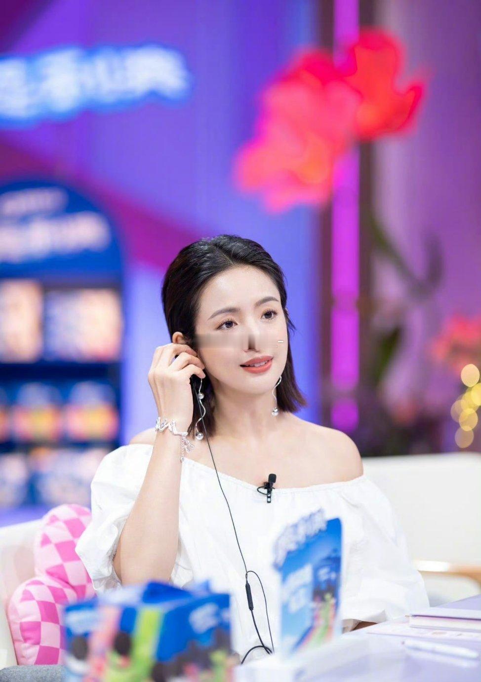 近期林依晨的状态，给所有女人提了个醒儿，你可以生孩子，也可以结婚，但请你记住一定