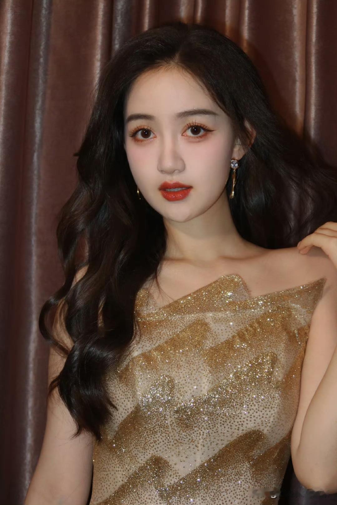 ​​​气质穿搭