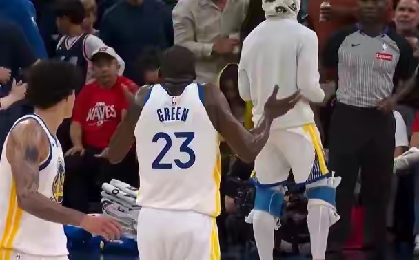 逆转晋级！勇士126-121快船，谁是本场比赛的功臣，数据不会说谎NBA附加赛继