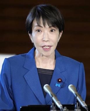 谁能想到，日本这次连脸皮都不装了！
 
4月17日，日本海上自卫队“雷”号护卫舰