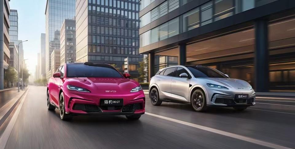 新款比亚迪海豹06GT适合谁？5类人闭眼冲，4类人千万别碰！
闪充站还没“满月”