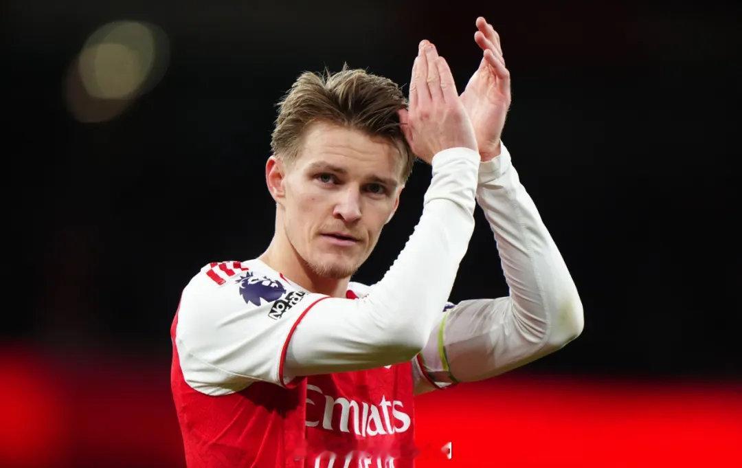 Squawka统计，厄德高本场比赛创造了5次机会，是他本赛季单场英超比赛创造机会