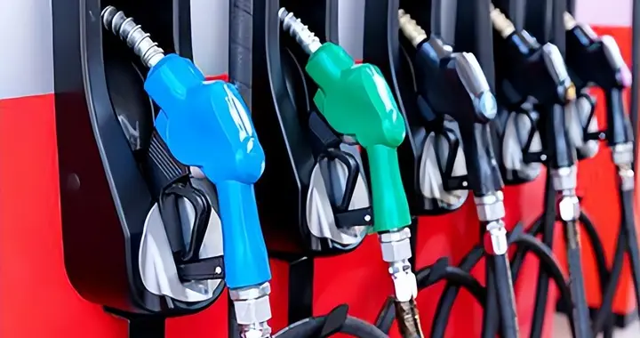 动真格！缅甸掸邦南部23家加油站违规售油被追责，每周配额被砍