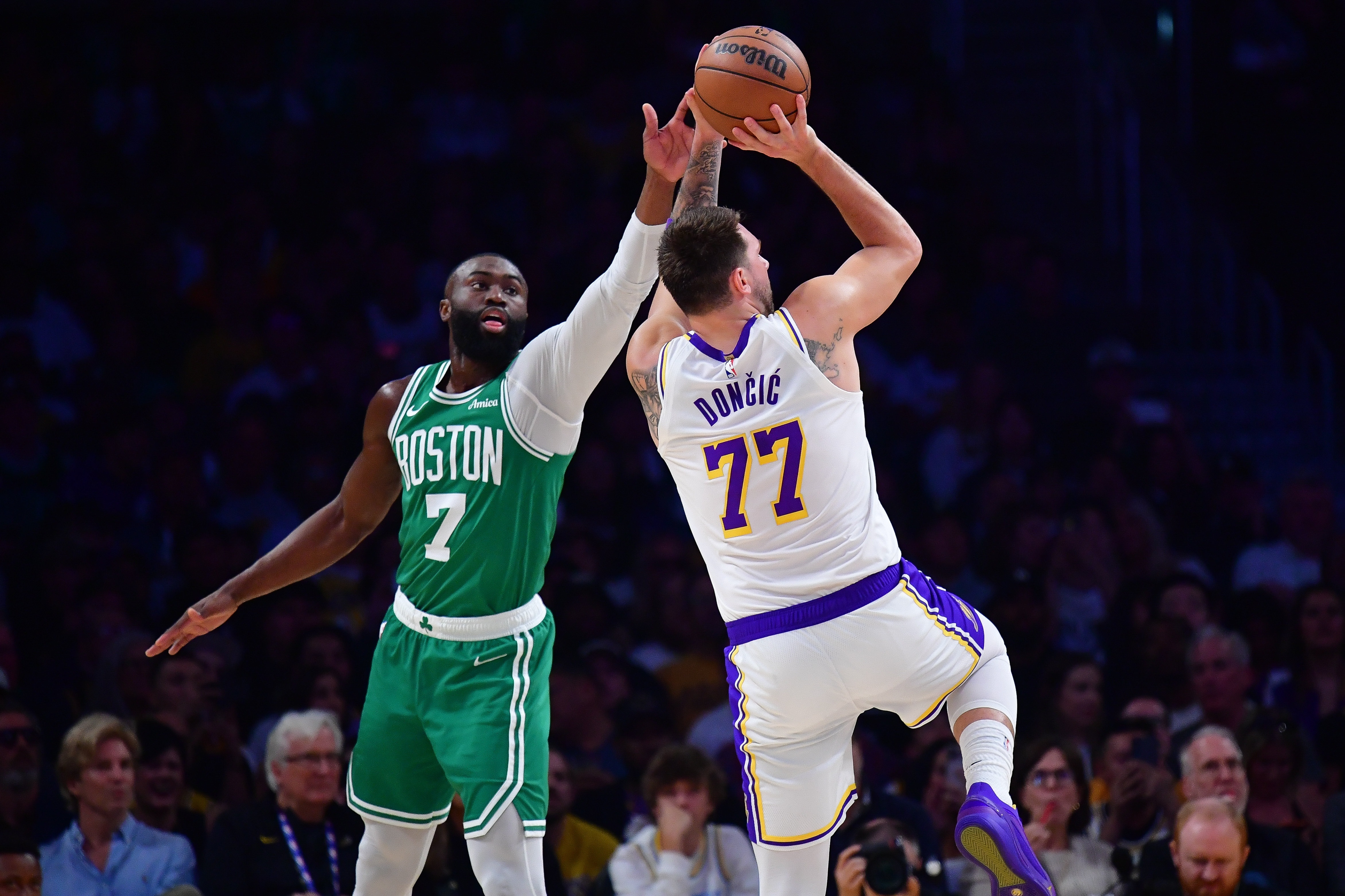 NBA 皮尔斯：杰伦·布朗比东契奇更该入选一阵 后者有詹里作为帮手 