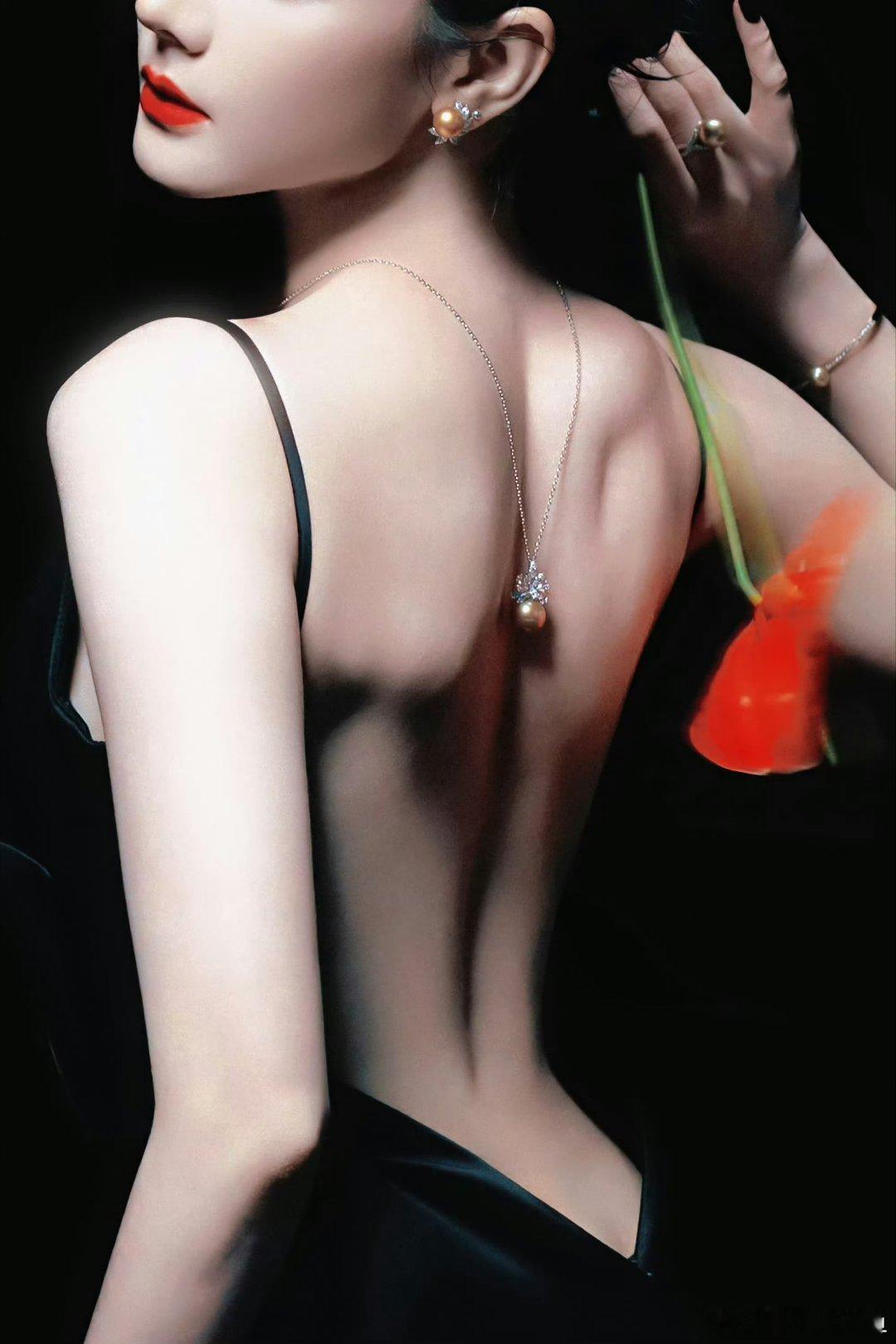 迪丽热巴让张馨予先上车并安全报备真诚善良为人着想的迪丽热巴生日快乐