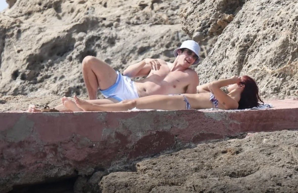 Dua Lipa & Callum Turner KIM KARDASHIAN 