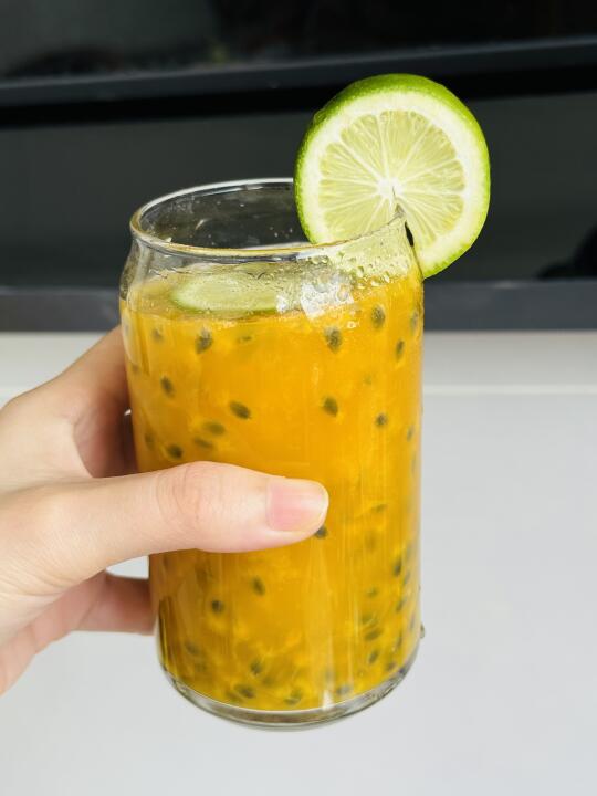 夏天变白搭子——百香果柠檬茶！