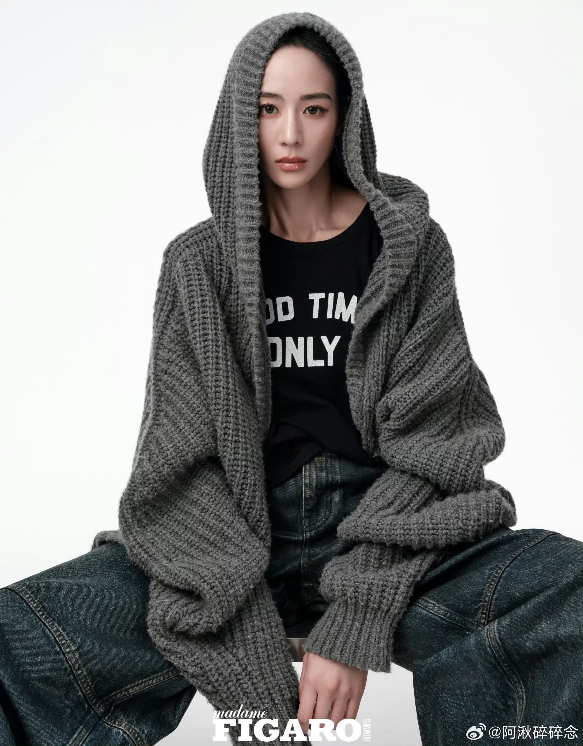 张钧甯老公级别大片张钧甯这组大片帅到失语！老公感爆棚，连帽衫造型又酷又松弛，妥妥