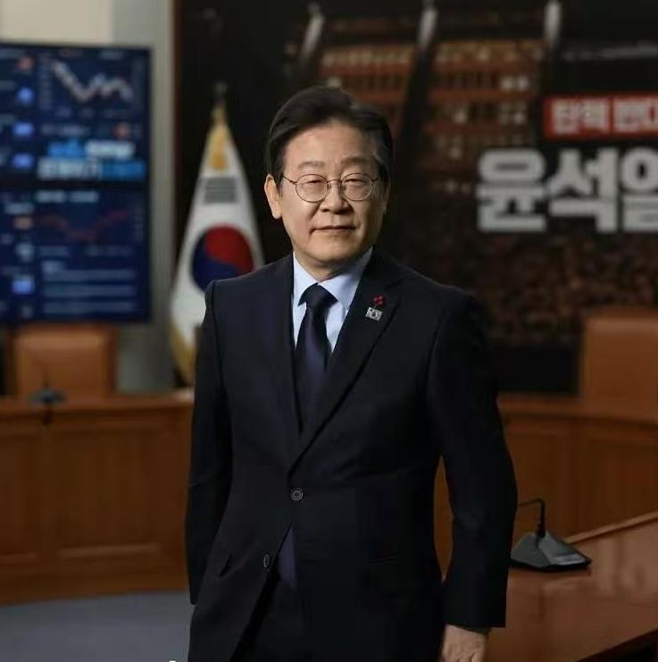 一栋上海老楼，为啥让韩国总统牵肠挂肚？
 
1月20日韩国国务会议上，总统李在明