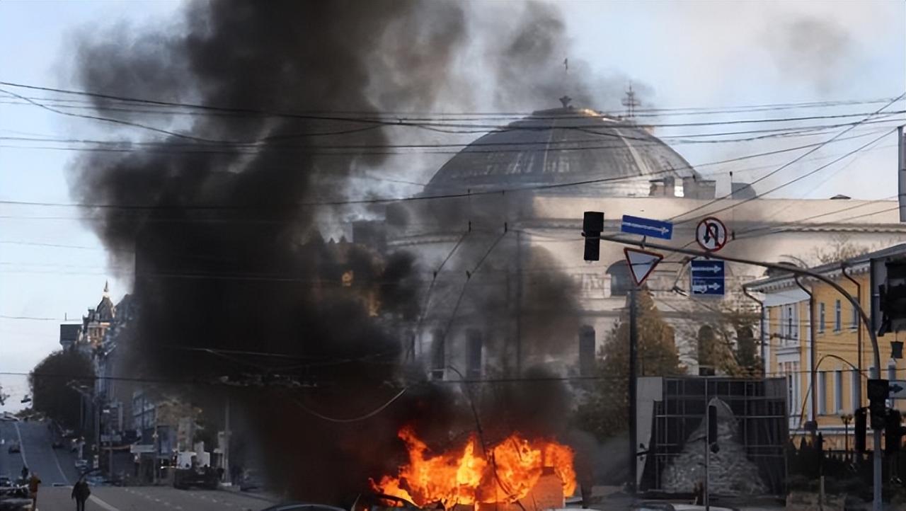 最后绝杀！乌军突击队要拼光最后一人，彻底不给自己留活路！

拼光到最后一人，对于