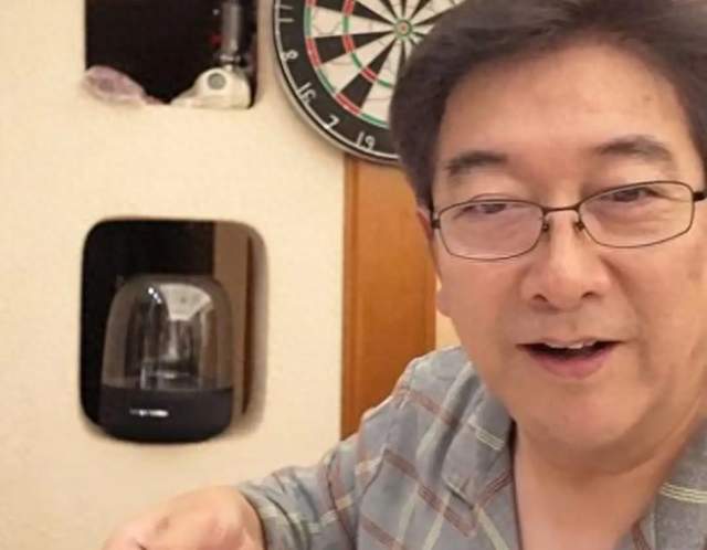 63岁水均益与老婆孩子长期分居，自己做饭坚持锻炼，一个月瘦10斤