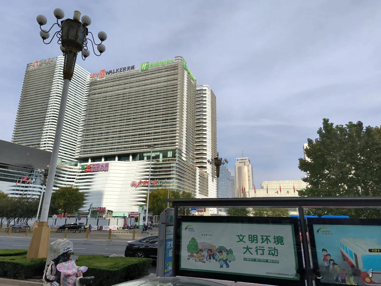 会判断方向的70后，出门找路好难

我小时候父母长辈专门教给我辨别方向，可以根据